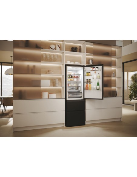 frigo-combi-3p-360lt-h185-tnf-nero-3d-multiairflow-wifi-24.jpg