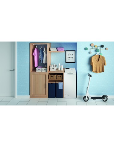 indesit-lavatbtws6261pit-6kga1200gg-carica-dall-altodisplay-6.jpg