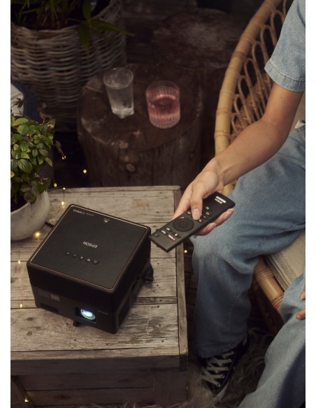 epson-videoproiettore-ef-12-30.jpg