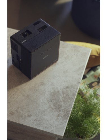 epson-videoproiettore-ef-12-39.jpg