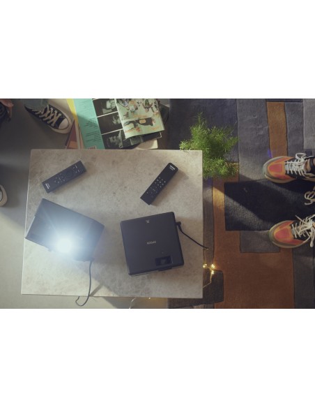 epson-videoproiettore-ef-12-47.jpg