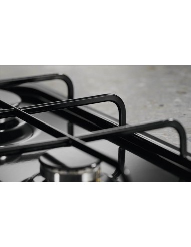 piano-cottura-electrolux-pn750ruv-a-gas-5-bruciatori-1-con-tripla-corona-nero-ghisa-pn750ruv-3.jpg