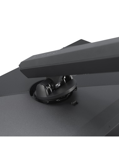 rog-strix-315-4k-uhd-oled-9.jpg
