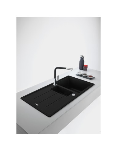 lavello-970x500-1vscavaschscivolo-black-matt-1140661717-franke-2.jpg