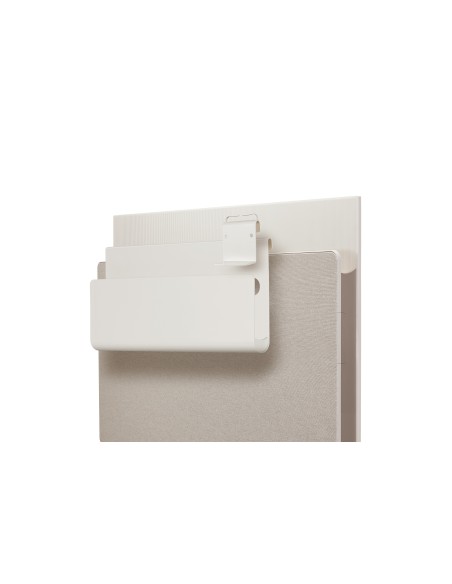 42-oled-evo-serie-lx1-pose-14.jpg