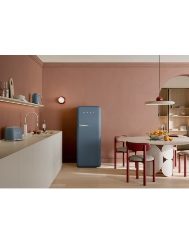 bollitore-elettrico-azzurro-opaco-7.jpg
