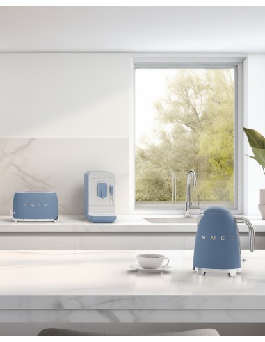 bollitore-elettrico-azzurro-opaco-10.jpg