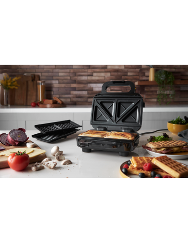 tostiera-750w-3in1-sandwich-waffle-e-grill-antiaderente-11.jpg